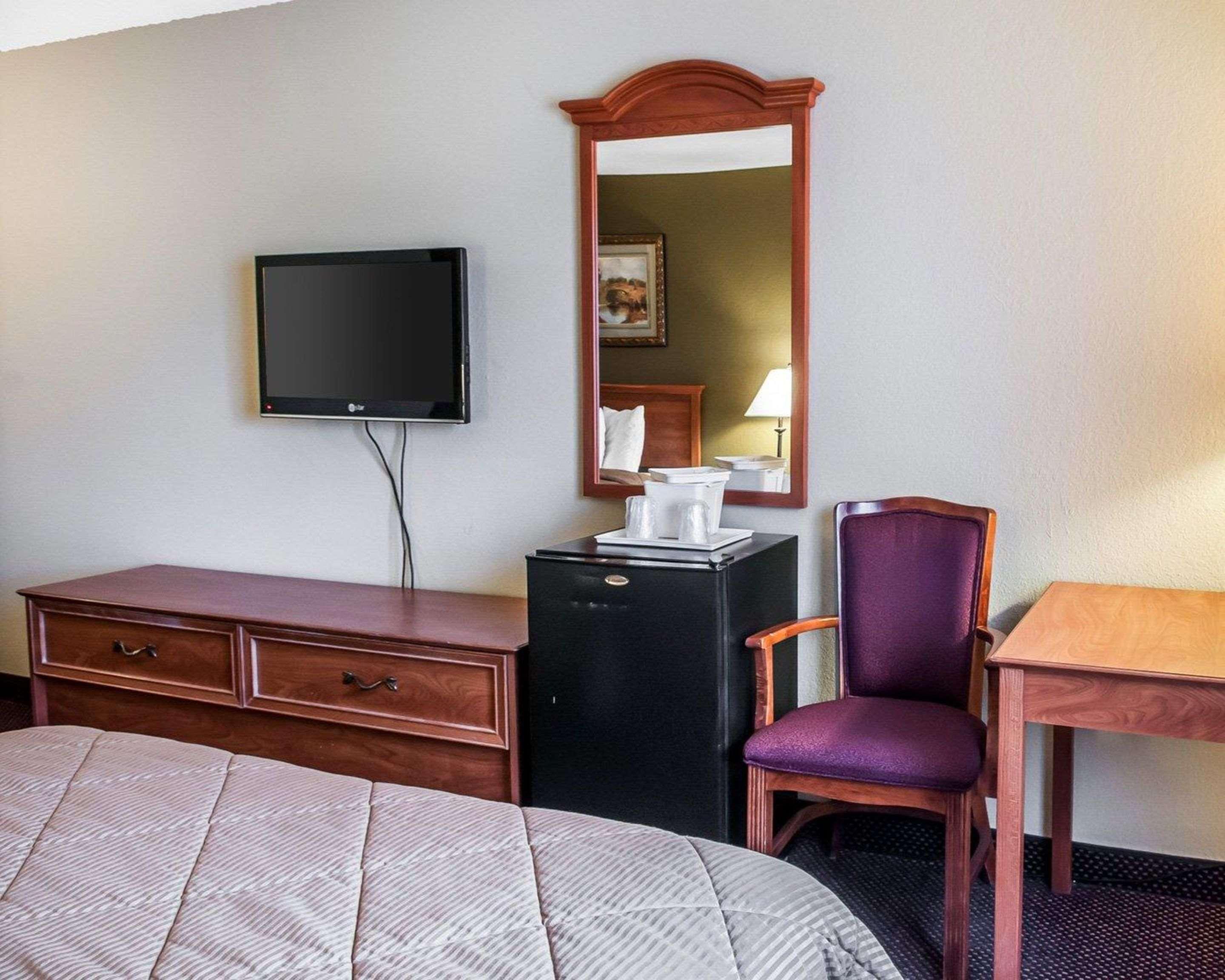 Rodeway Inn Espanola Dış mekan fotoğraf