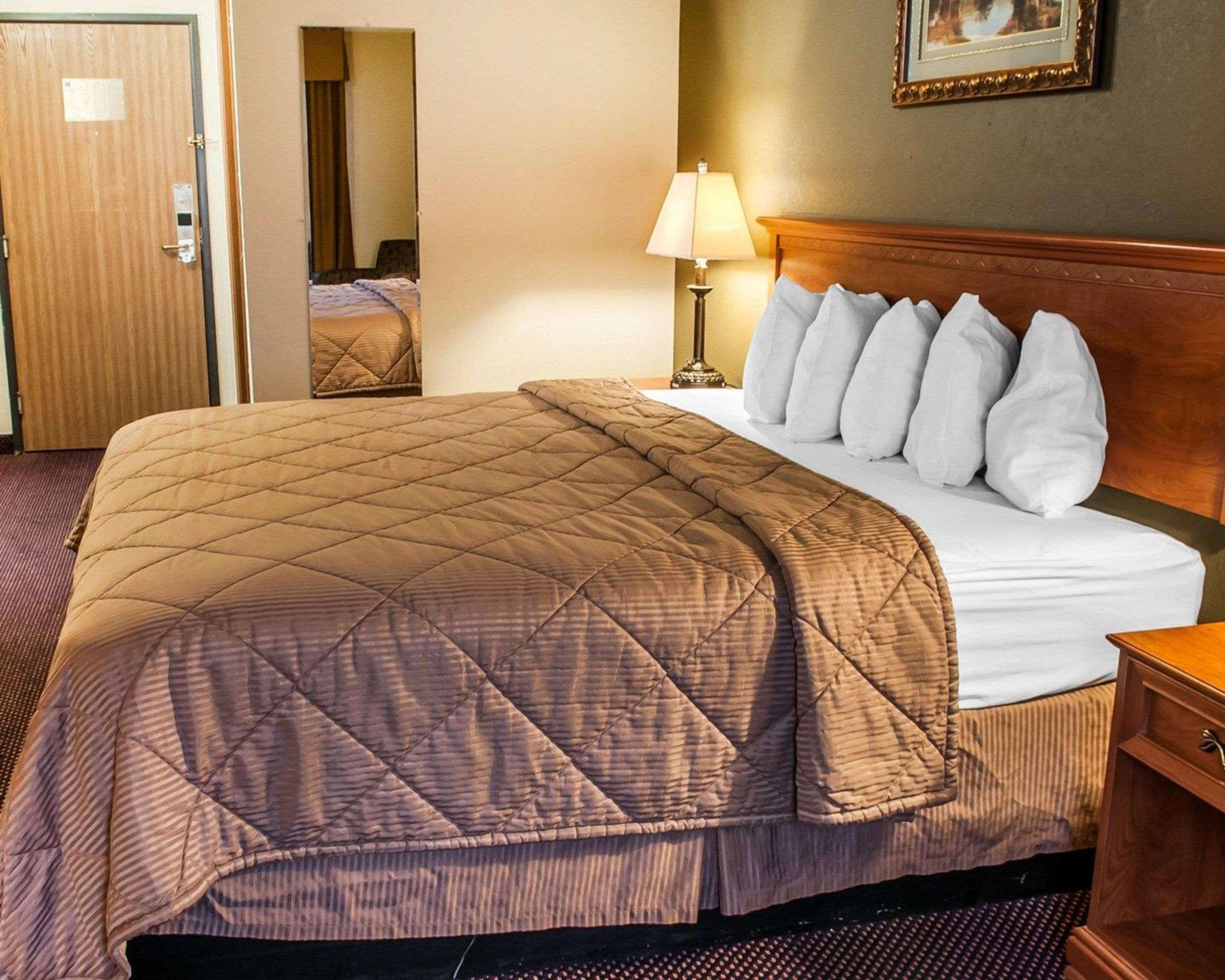 Rodeway Inn Espanola Dış mekan fotoğraf