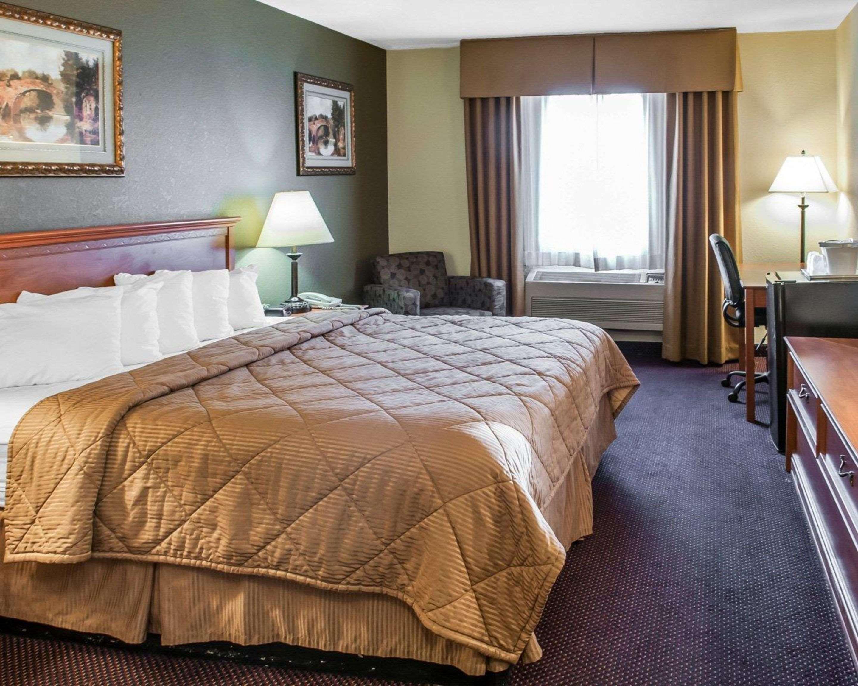 Rodeway Inn Espanola Dış mekan fotoğraf